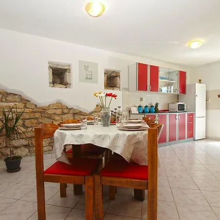 House 2046 Holiday home Valtura